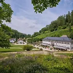 Im Auerbacher Ortskern Naehe Fuerstenlager * Bensheim